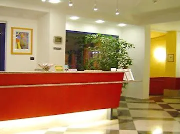 Hotel Scala Nord Milão